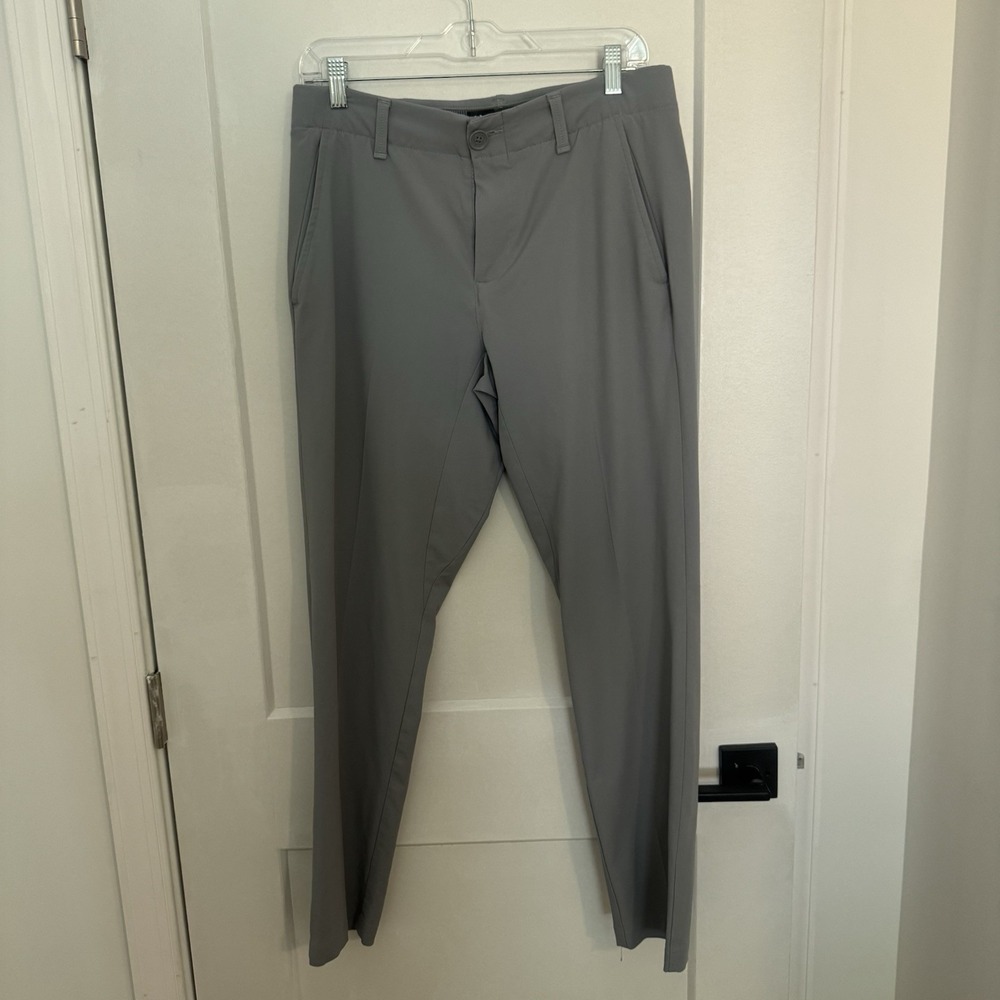 Under Armour Mens Loose Fit Golf Pants Gray Heathered 32x30  Straight Leg